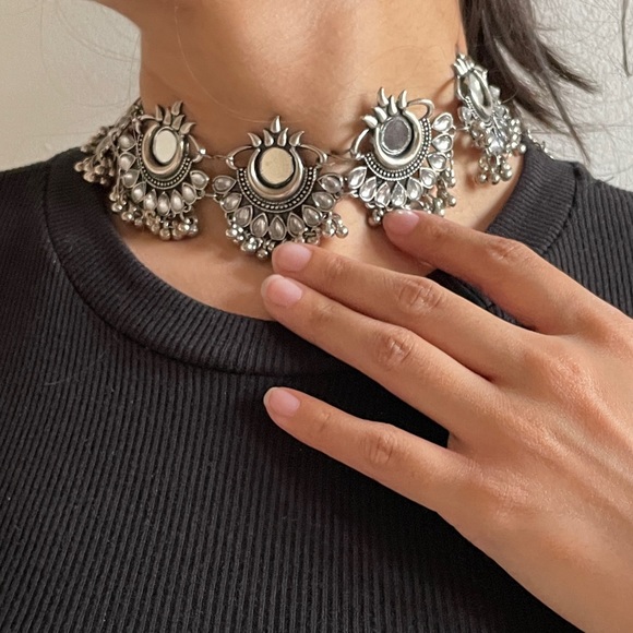 Mirror choker with matching Earrings - Picture 3 of 10